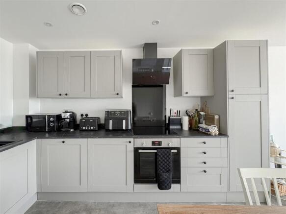 Kitchen / Living Room