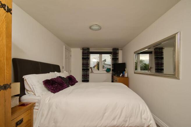 Providence Lane Bed 4.1