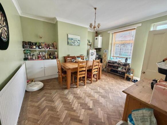4 bed Terraced for sale Image 4