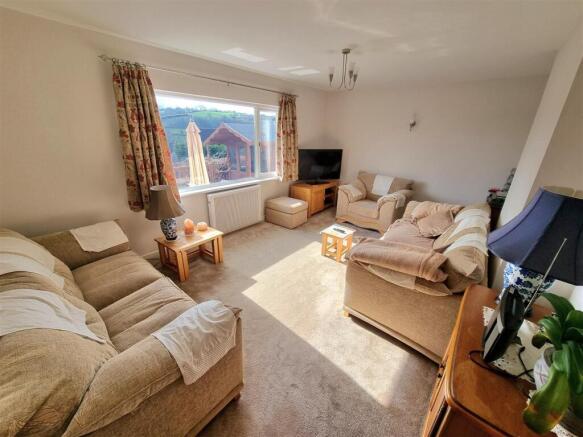 Sitting room.jpg