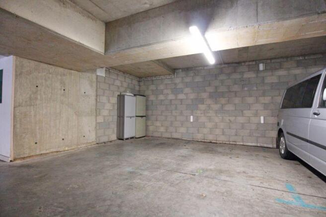 Underground Pa...
