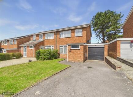 Middle Way, Chinnor, OX39