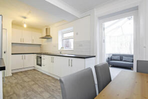 14, Wakenshaw Road, Durham DH1 1EW