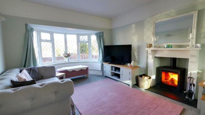 Living room close.jpg