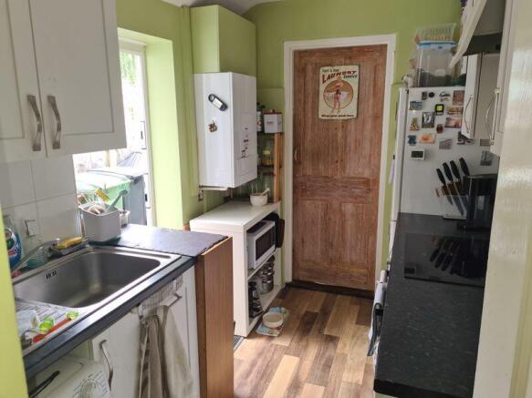 Photo 18