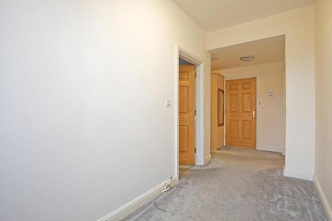 2 bed Apartment for sale Image 12