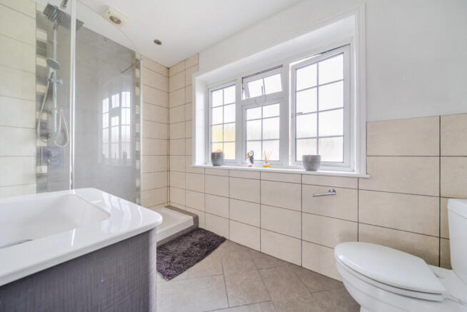 1-69cf9796bce75-1...