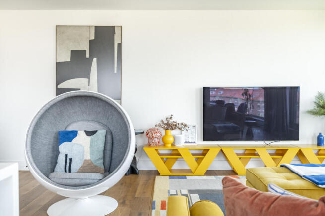 2 bed Apartment for sale Image 6