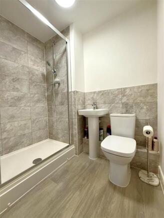 en-suite.jpg