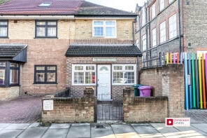40, Aston Street, London E14 7NG