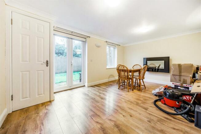 Sitting/Dining Room