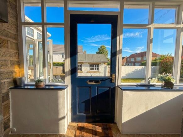 3 bed Semi-Detached for sale Image 9