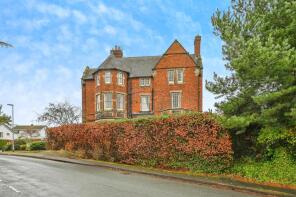 Flat 4, High Chase House, High Chase Rise, Little Haywood, Stafford ST18 0TZ