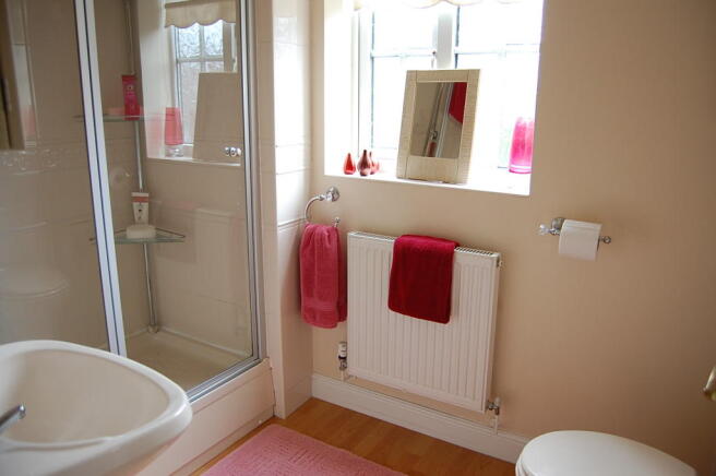 en suite shower room