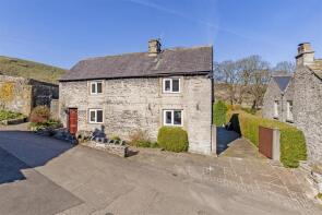 Dales House, Goosehill, Castleton S33 8WD