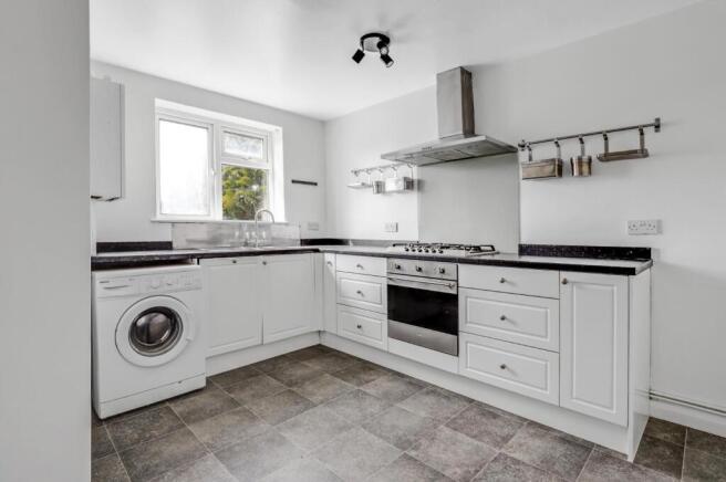 02-6c6bJHPropWpen - 14 Evelina Court - 2.jpg