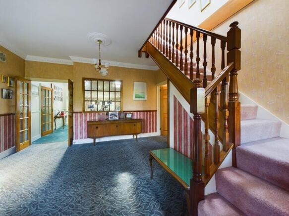 RECEPTION HALLWAY