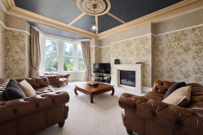 living room .jpg