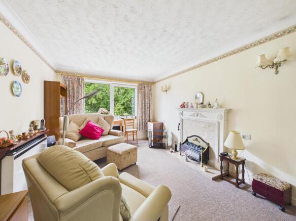 Lounge Dining Room