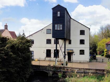 Millstream House, 5 The Watermill, Staithe Road