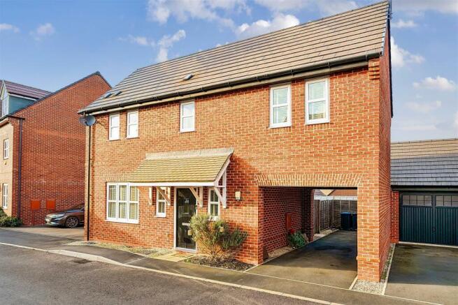 Lelleford Close, Rugby(23) amended.jpg