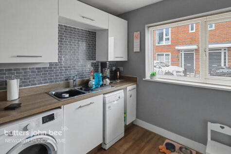 Thomas Davies Close, Stoke-on-trent