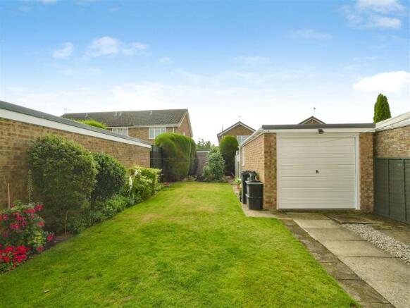 3 bed Detached for sale Image 6