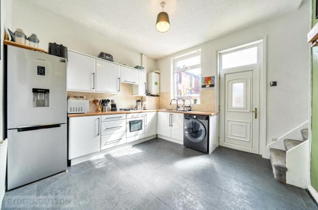 2 bed Terraced for sale Image 8