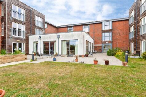 Forest Close, Wexham, Slough