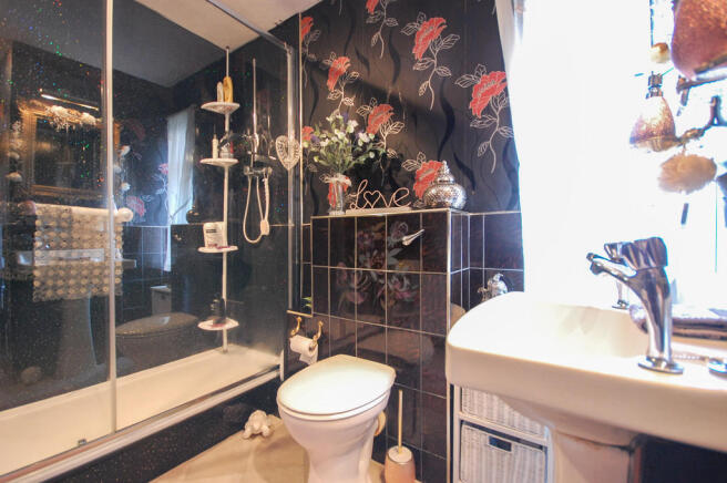 Photo 16