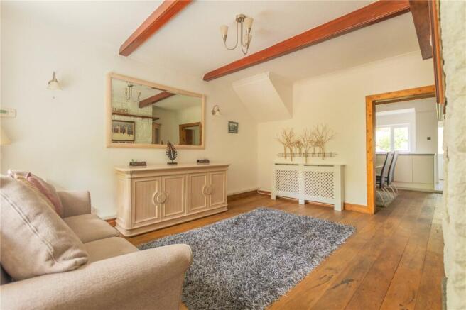 3 bed Terraced for sale Image 11