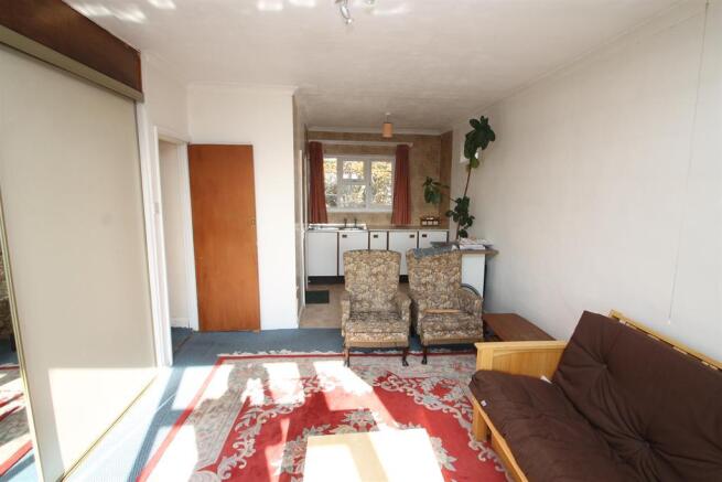 Open Plan Kitchen/Lounge