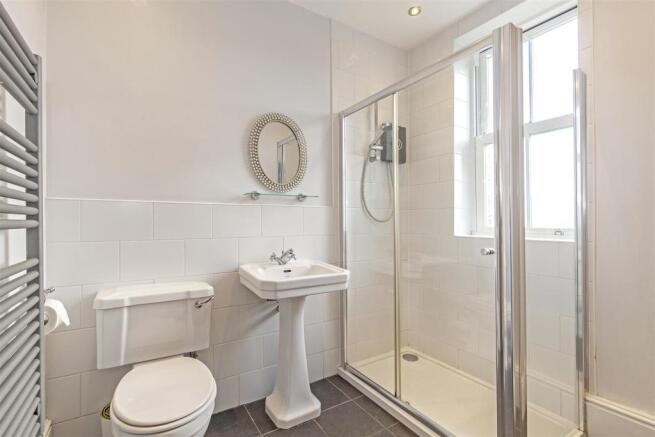 Shower Room-1.jpg