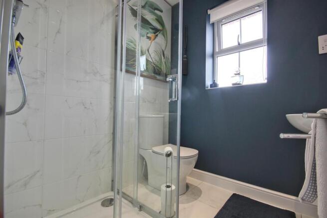 3 bed Semi-Detached for sale Image 7