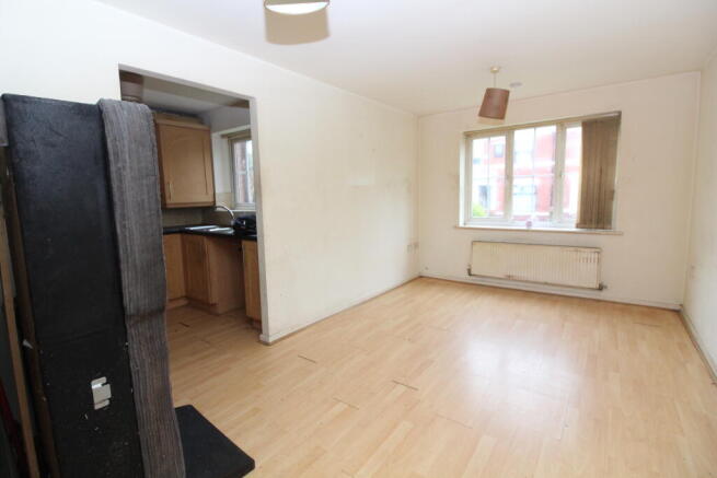 Lounge T202604011147.jpg