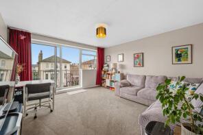 Flat 15, Riverdene Court, Grove Road, Surbiton KT6 4BX