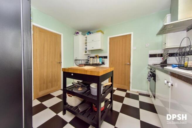 3 bed Terraced for sale Image 8