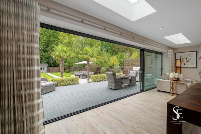 Kitchen to Garden