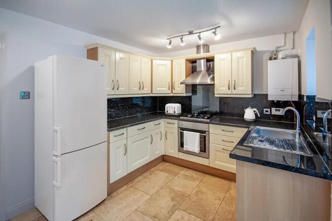 St. Teilo Court, Undy, Caldicot, Mon. NP26 3PQ photo 4