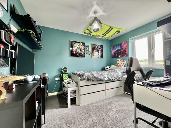 Photo 9