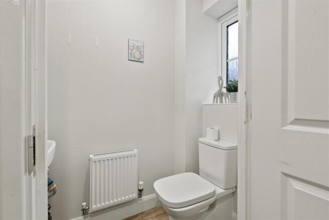 38 Poplar Gardens-20.JPG