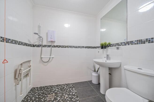 Homegarth House, 5 Wetherby Road LS8 2JU photo 4