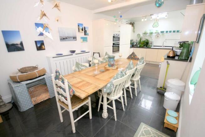 ADDITIONAL KITCHEN P