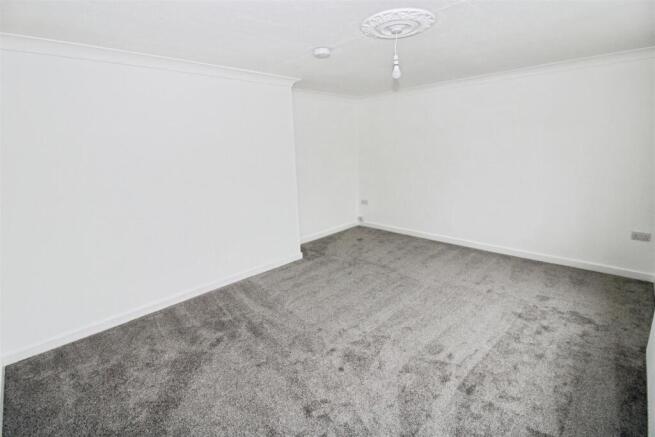 3 bed Detached Bungalow for sale Image 6