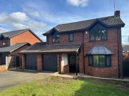 80, Woodfield Heights, Wolverhampton WV6 8PT
