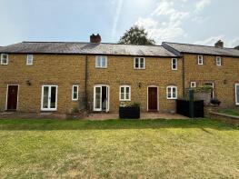 5, Lake Mews, Two Tower Lane, Barwick, Yeovil BA22 9TB