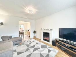 18, Chedworth Drive, Manchester M23 1LW