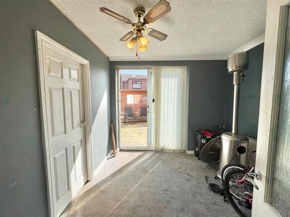 Dining Room.jpg