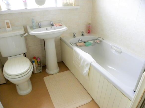 Photo 10