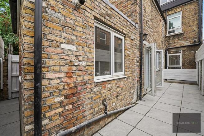 32 Arlesford Road SW9 9JT-7.jpg